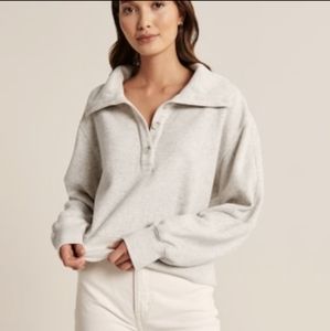 A&F small Drama Wedge Henley sweatshirt